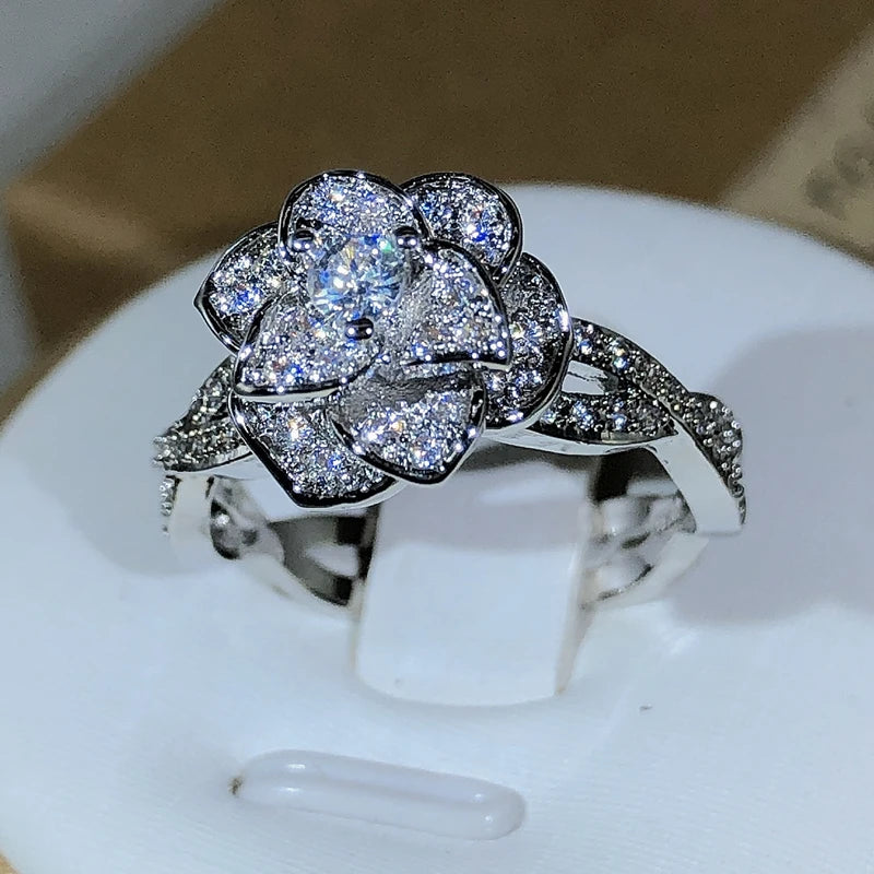 Fleur Zircon Ring