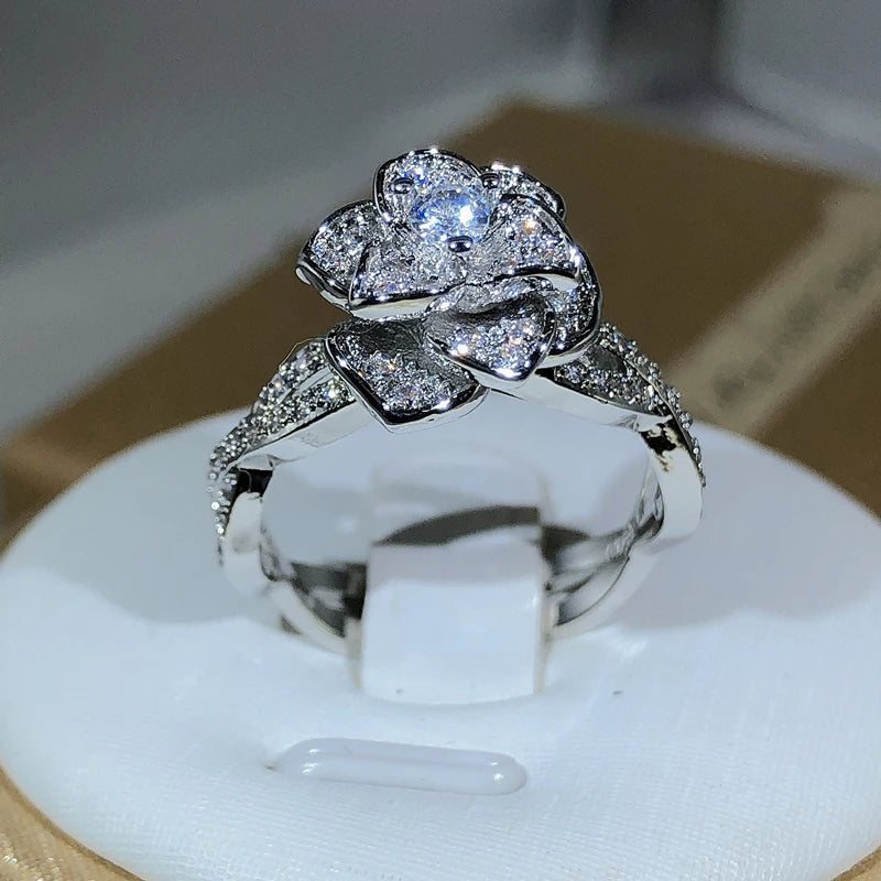 Fleur Zircon Ring